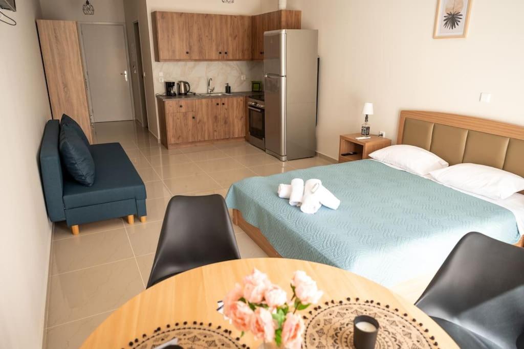 Anesis Airport Rooms 204 Коропион Экстерьер фото