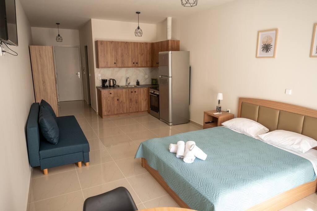 Anesis Airport Rooms 204 Коропион Экстерьер фото